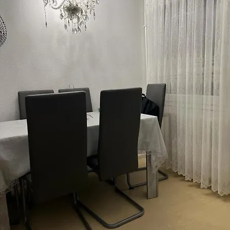 Fairbooking24private Nbg Exhibition Ground Agancy Apartamento Núremberg